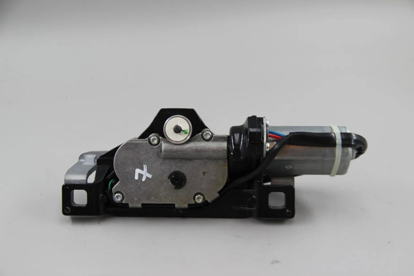 Original BMW E61 E71 E72 Antrieb Servoschloss Heckklappe 67107114613