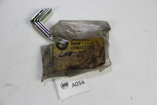 NEU Original BMW E12 520 M10 Winkel Menge 10 NOS 13311257936 Bracket Angle