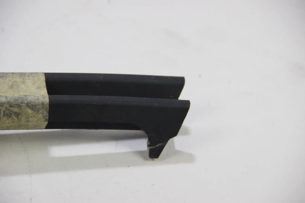 Original BMW 3er Serie E46 Gitter teiloffen rechts Ziergitter 12348209926