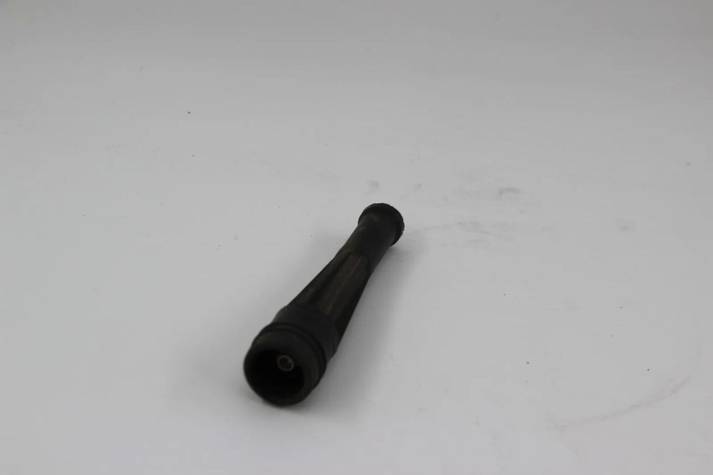 Original BMW Serie 5 E34 Zündkerzenstecker Zündspule  1735386