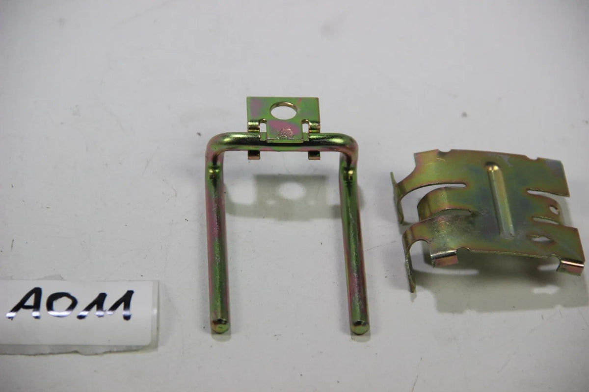 Original   Bendix  Zubehörsatz für Scheibenbremsbeläge 222 01 024 VW Jetta Golf