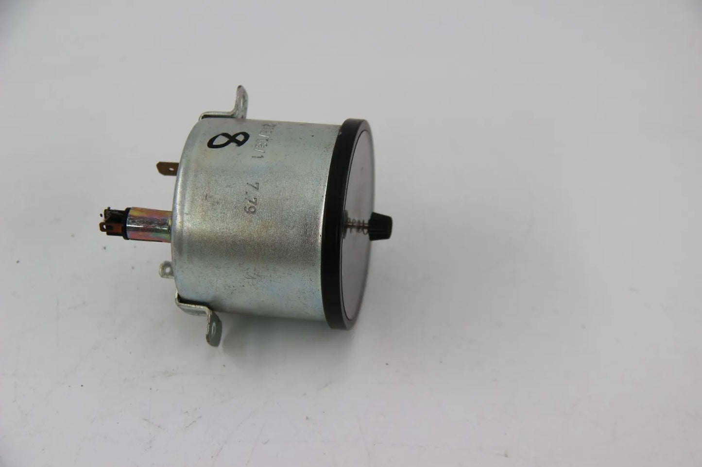 Original BMW E12 520-530i E24 630-635CSi Zeituhr Uhr Quarz  NOS 62131356492