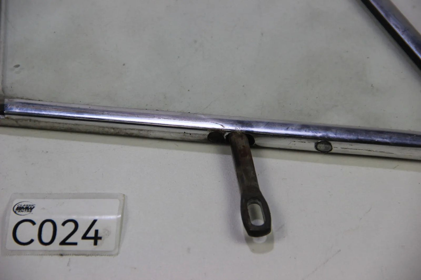 Original BMW E10 1502 1602 1802 2002 ti tii M10 Dreieckscheibe Klar  Links