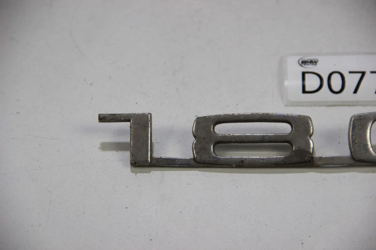 Original BMW Neue Klasse Modellbezeichnung Schriftzug Badge 1800 Kofferraum