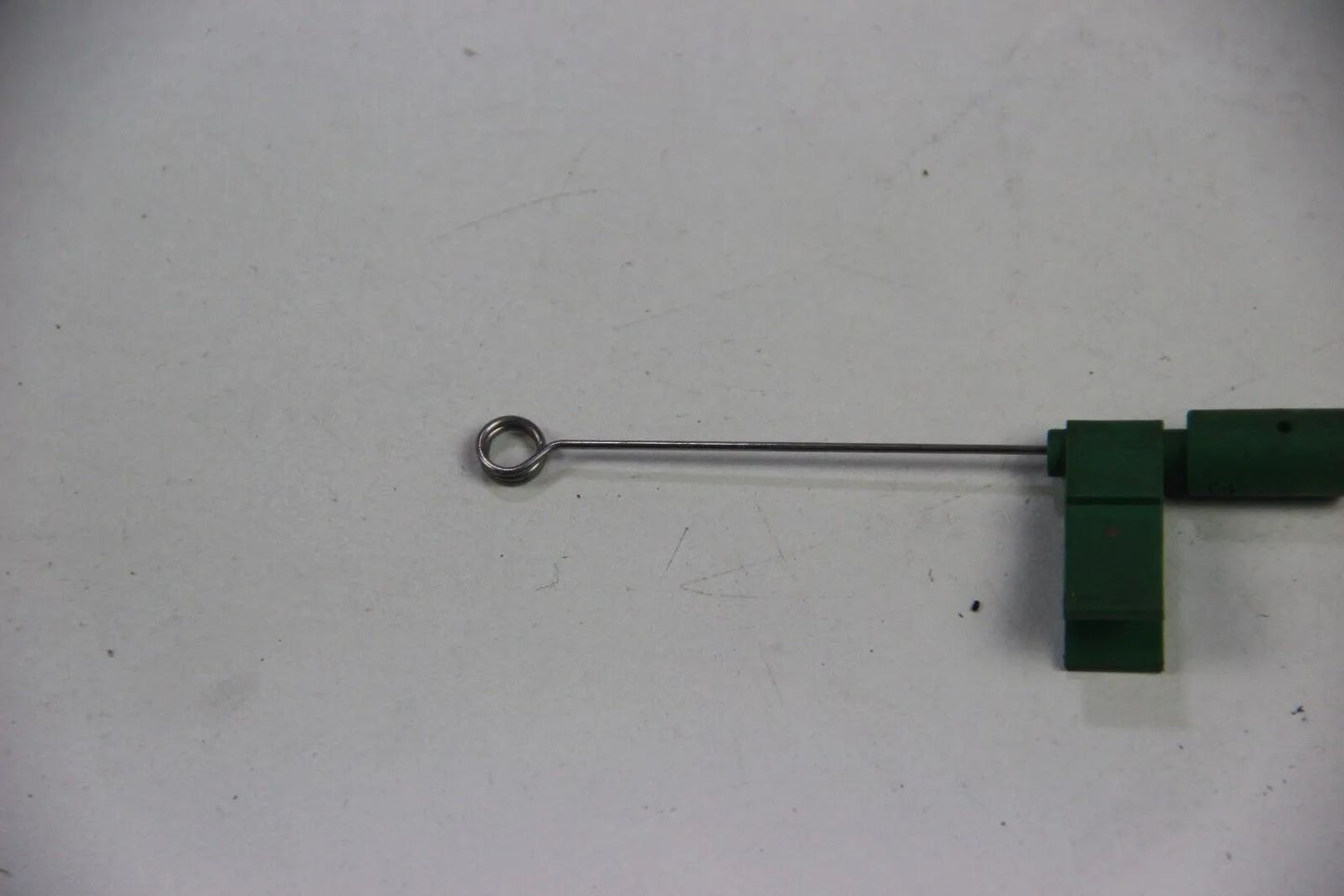 NEU Original BMW E34 518i-540i Bowdenzug Fußraum Grün 64118390575 OEM 5er