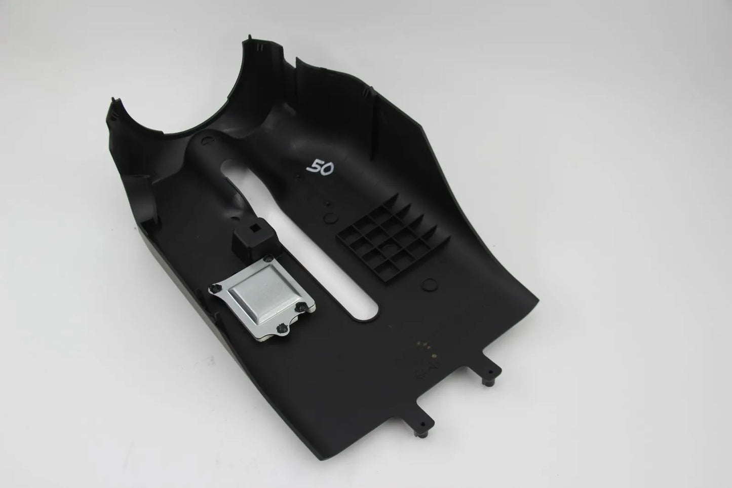 Orig BMW E39 520i-540iP Verkleidung Unterteil Instrumententräger  32311094642