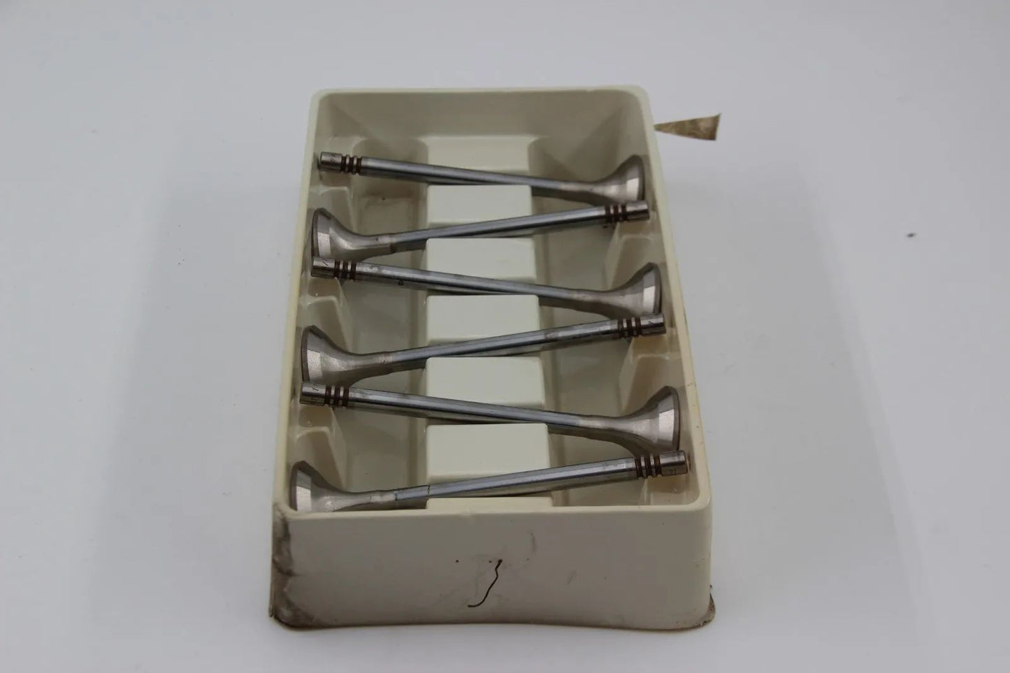 Original BMW E30 E28 M21 Auslassventile 31,0/6,94MM NOS 11341275965