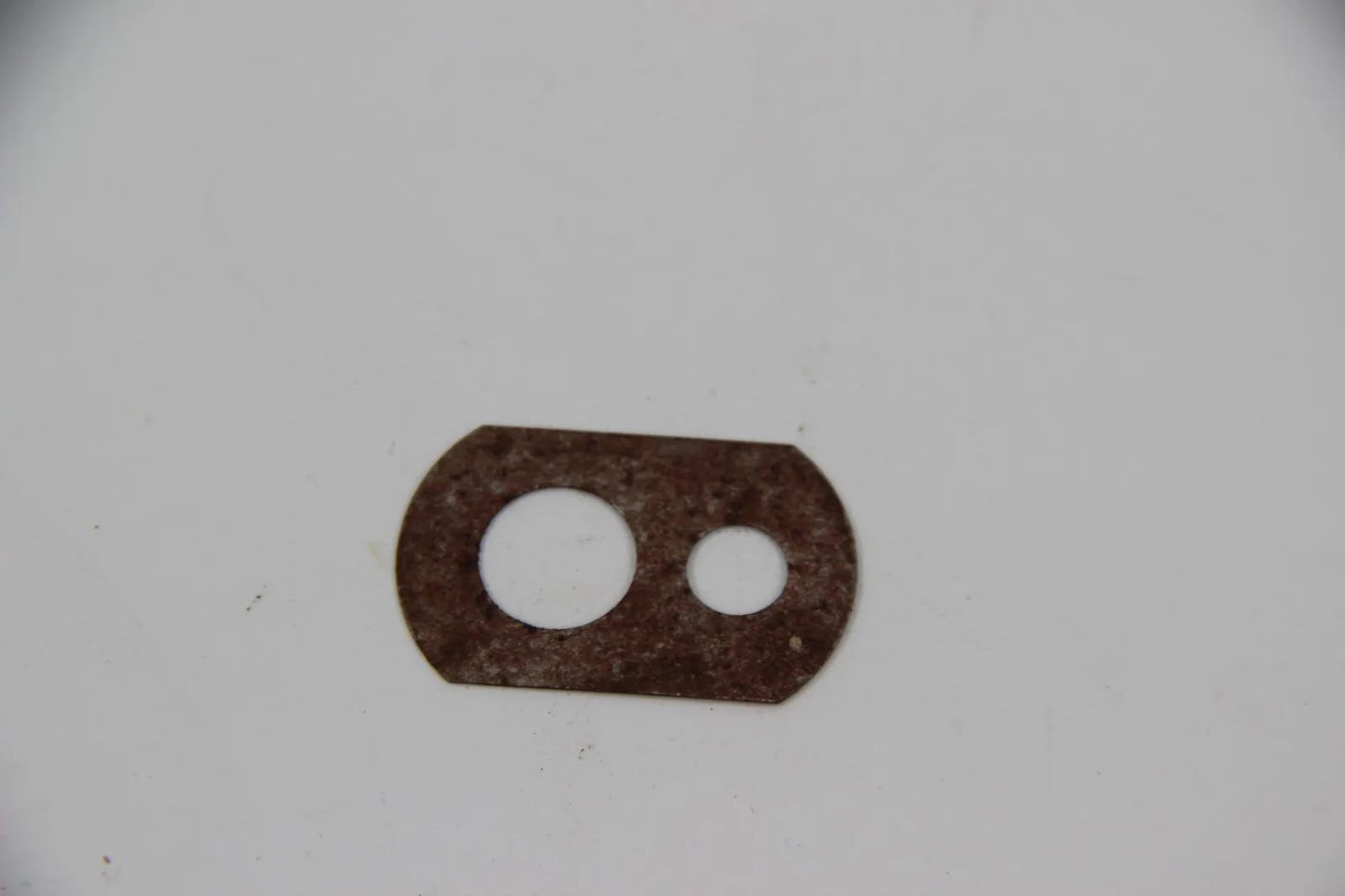 BMW E9 E12 E28 E24 E23 Distanzblech 0,3mm Ölpumpe M30 NEW OLD STOCK 11411250522