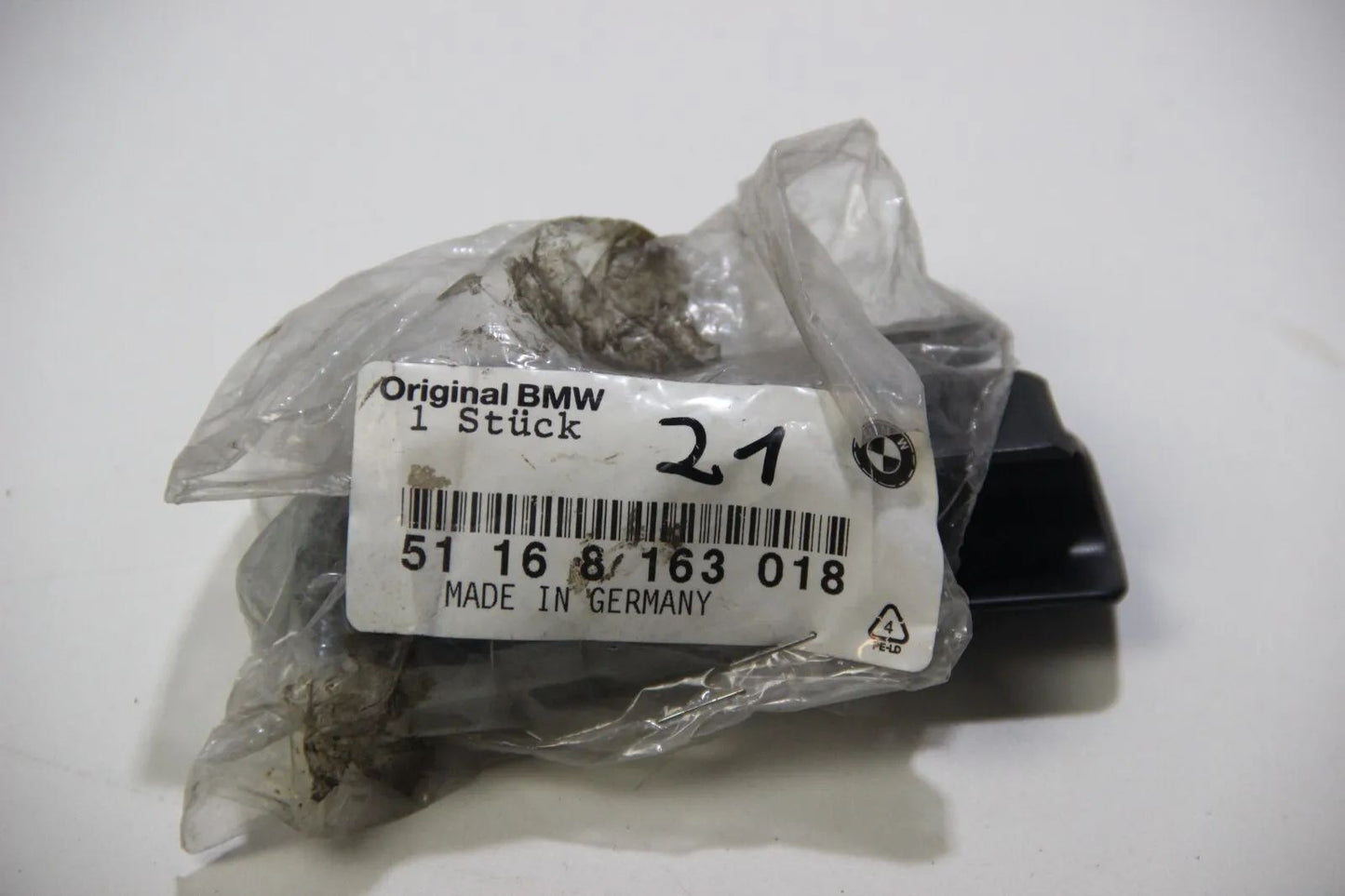 BMW Original E46 E90 E91 E92 Verschluss Handschuhkasten Unterteil 51168163018