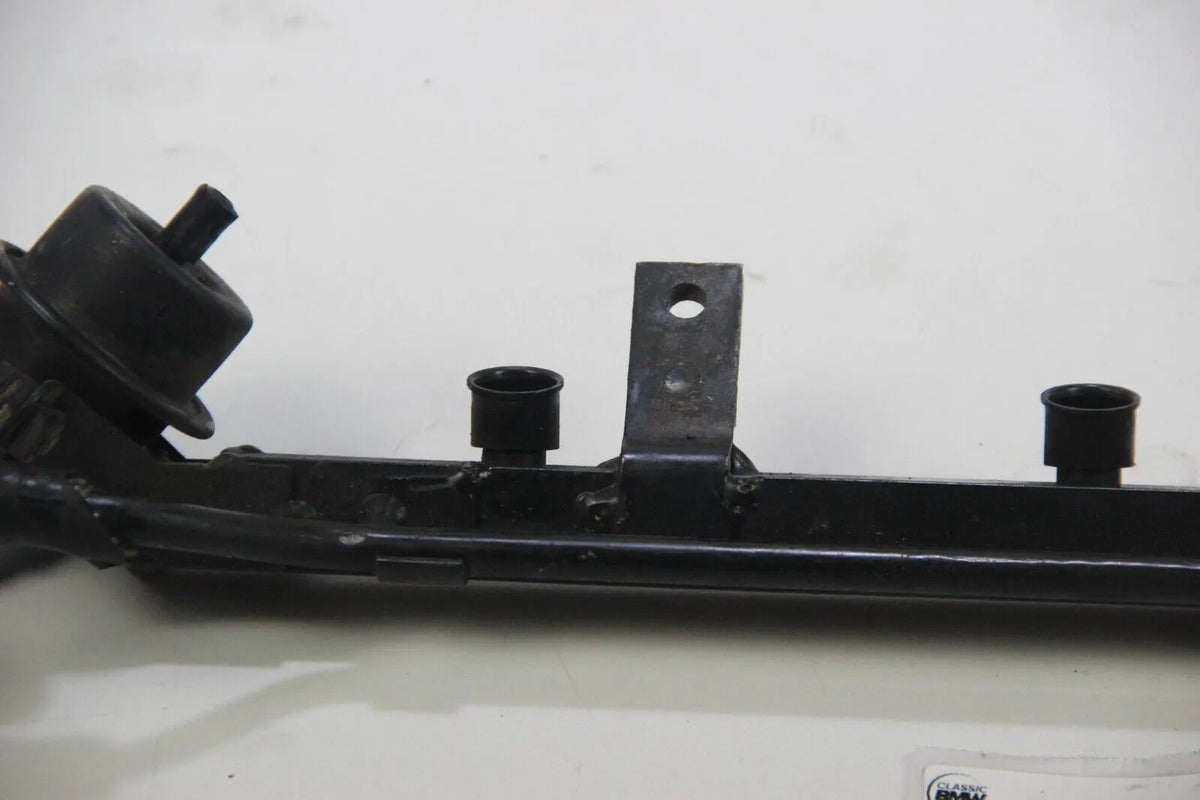 Original BMW E30 M3 S14 Einspritzleiste Fuel Rail Benzin Injektor Leiste OEM