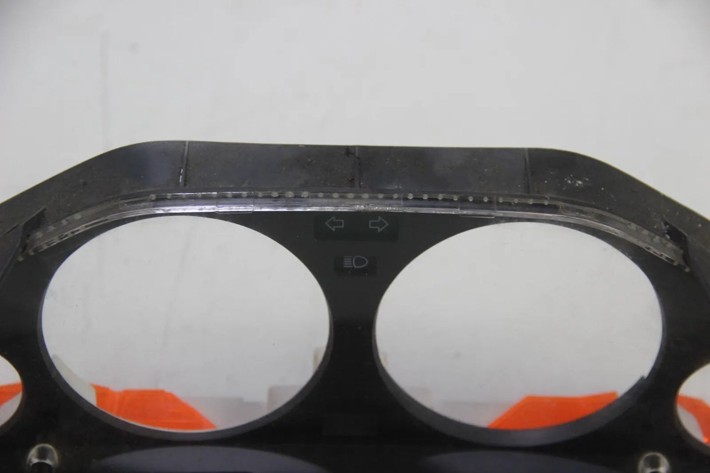 BMW E30 316i 318i	Kombiinstrument Tacho Gehäuse für Tachos mit Quartz Uhr