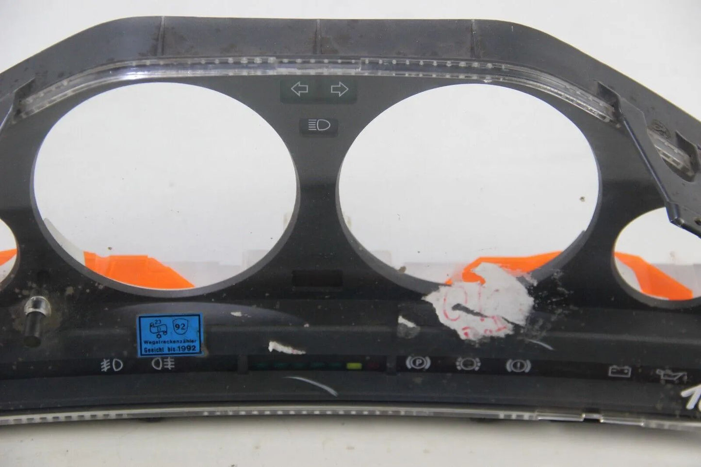 BMW E30 320i-325i 320is  Kombiinstrument Tacho Gehäuse für Tachos Drehzahlmesser