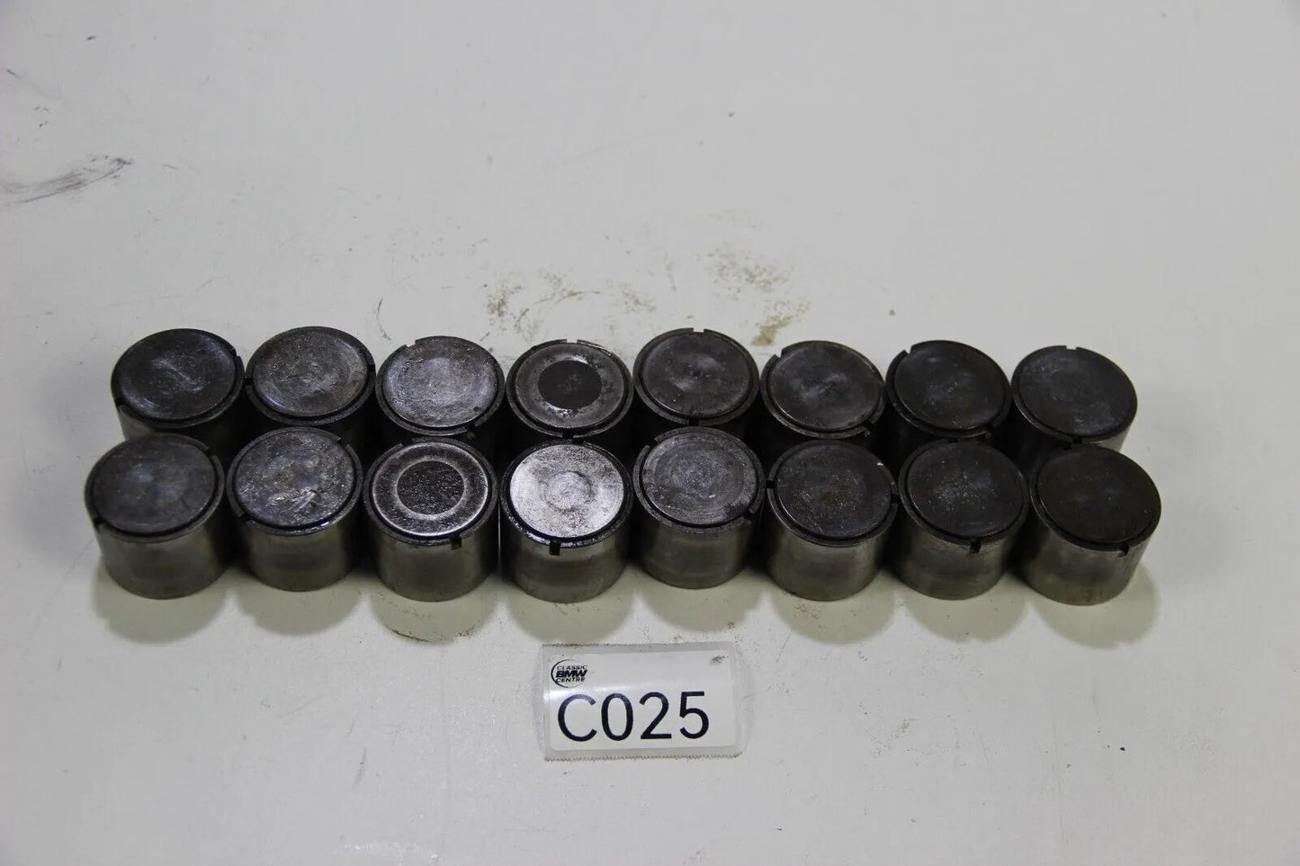 Original BMW E30 M3 S14 3er 16x Tassenstößel Satz mit Shims 11341308158