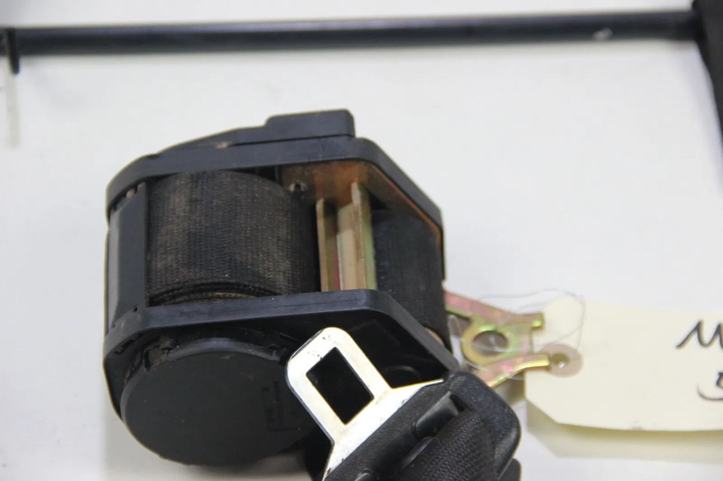 Original BMW E30 Sicherheitsgurt + Halterung 1941401 Seatbelt vorne rechts 2-Tür