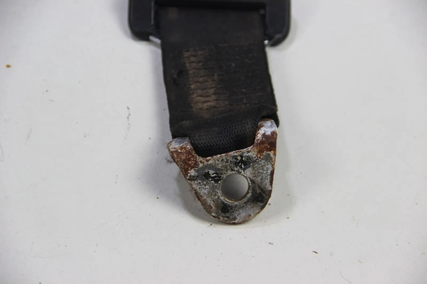 Original BMW E30 2-Türer Sicherheitsgurt hinten Rückbank 3er 316i-325i M3 OEM