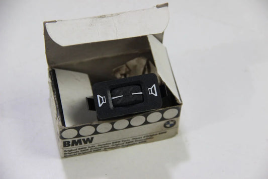 BMW E30 E28 E24 325i M5 M635csi NOS Überblendregler mit Flachstecker 65121375982