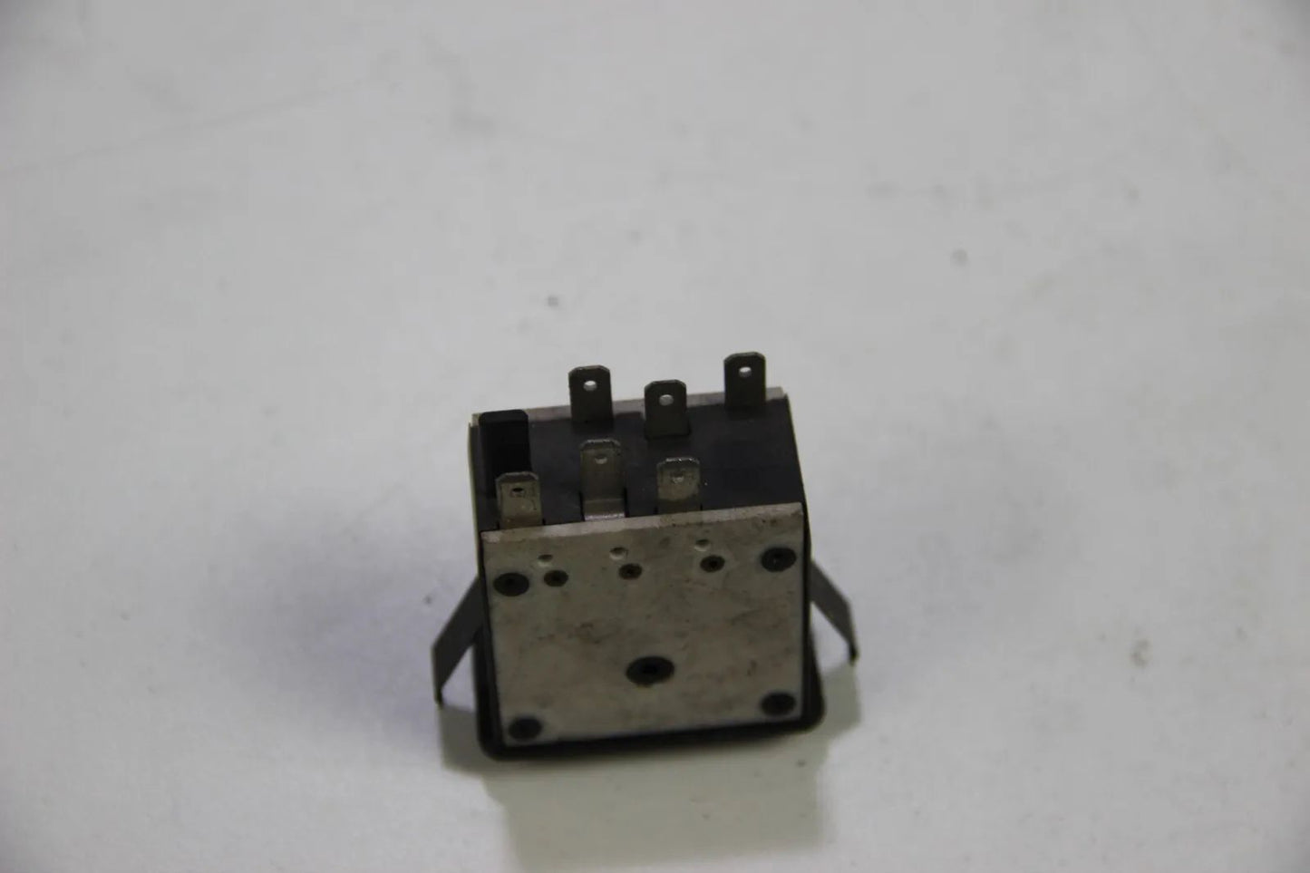 BMW E30 E28 E24 Überblendregler mit Flachsteckern Soundsystem 65121375982