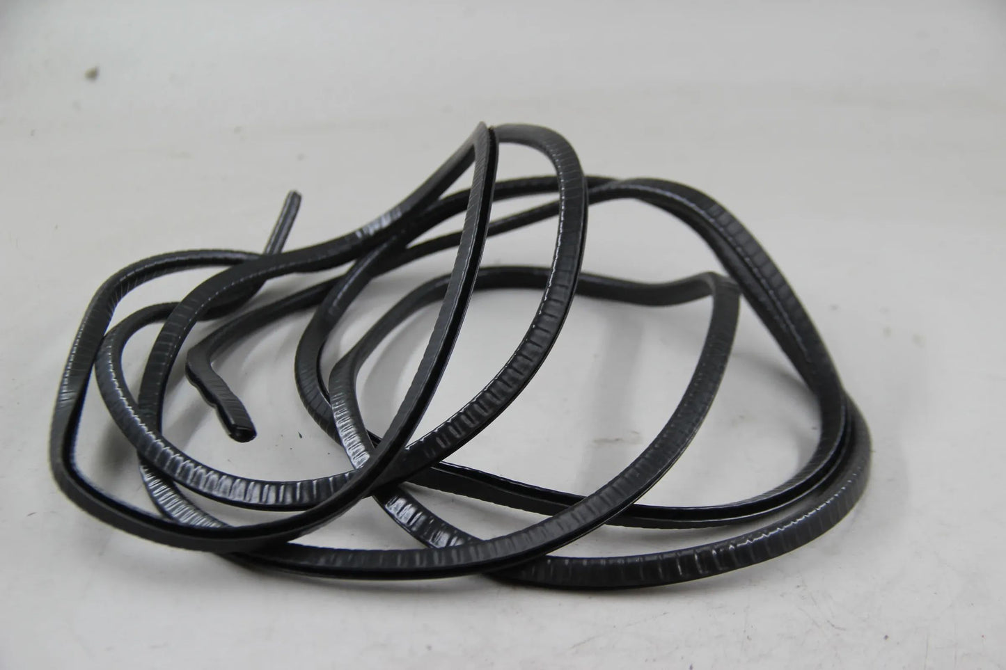 Original BMW E81 E36 E39 E24 E38 E31 Meterware Kantenschutz 5 Meter 23148372833