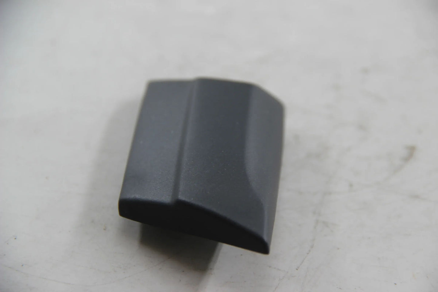 Orig. BMW E32 730i-750i Stossleiste Seitenwand hinten links schwarz 51131969107