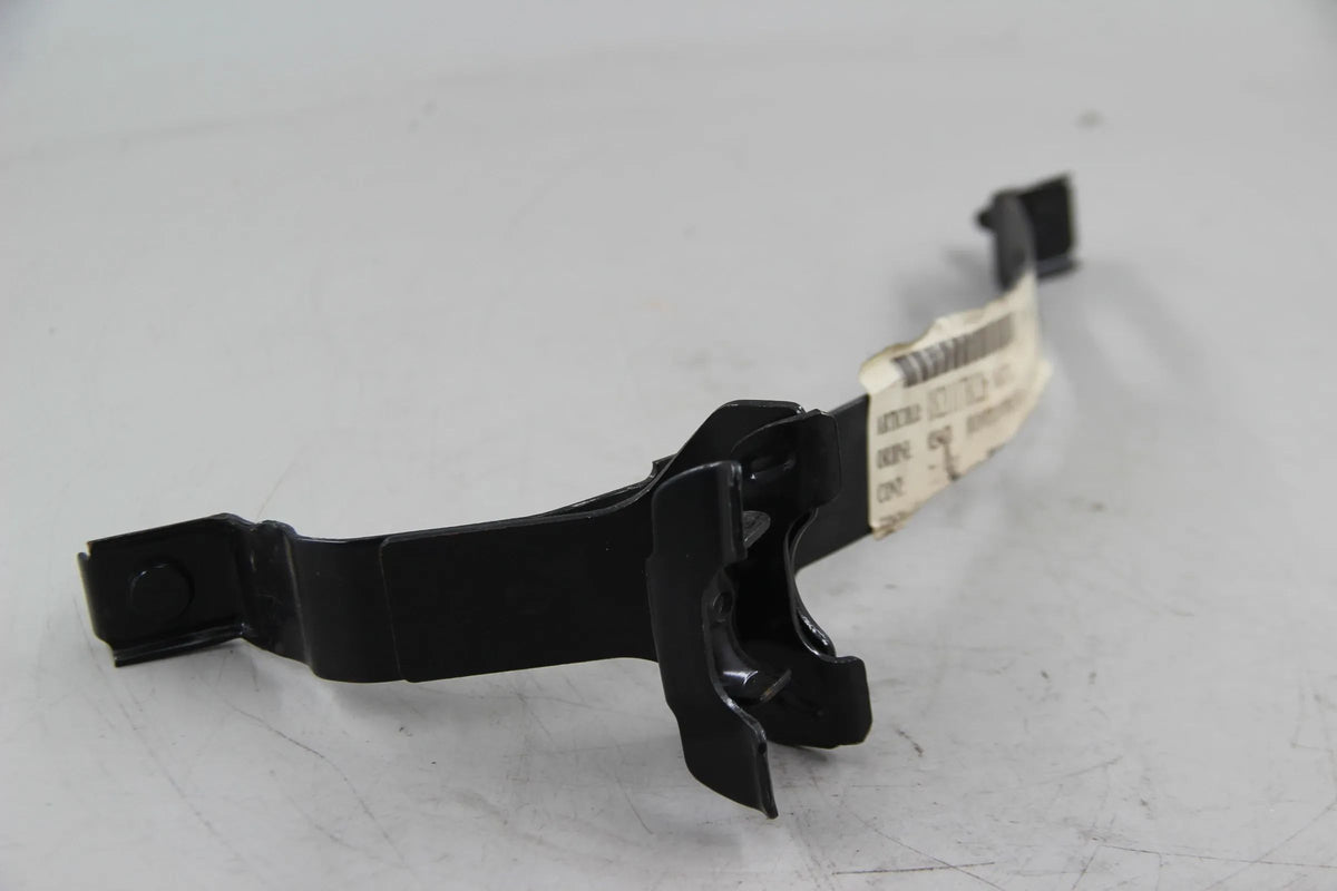 Original BMW E30 318i 320i 323i 325i Schelle 18211178126