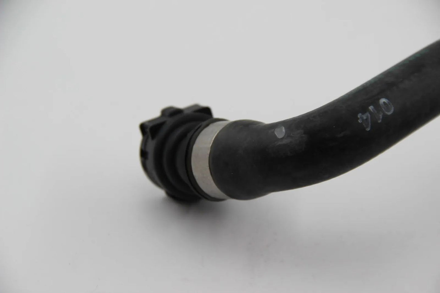 Original BMW E46 M3 S54 M3 CSL S54 Schlauch Heizkörper-Motorrücklauf 64216902680