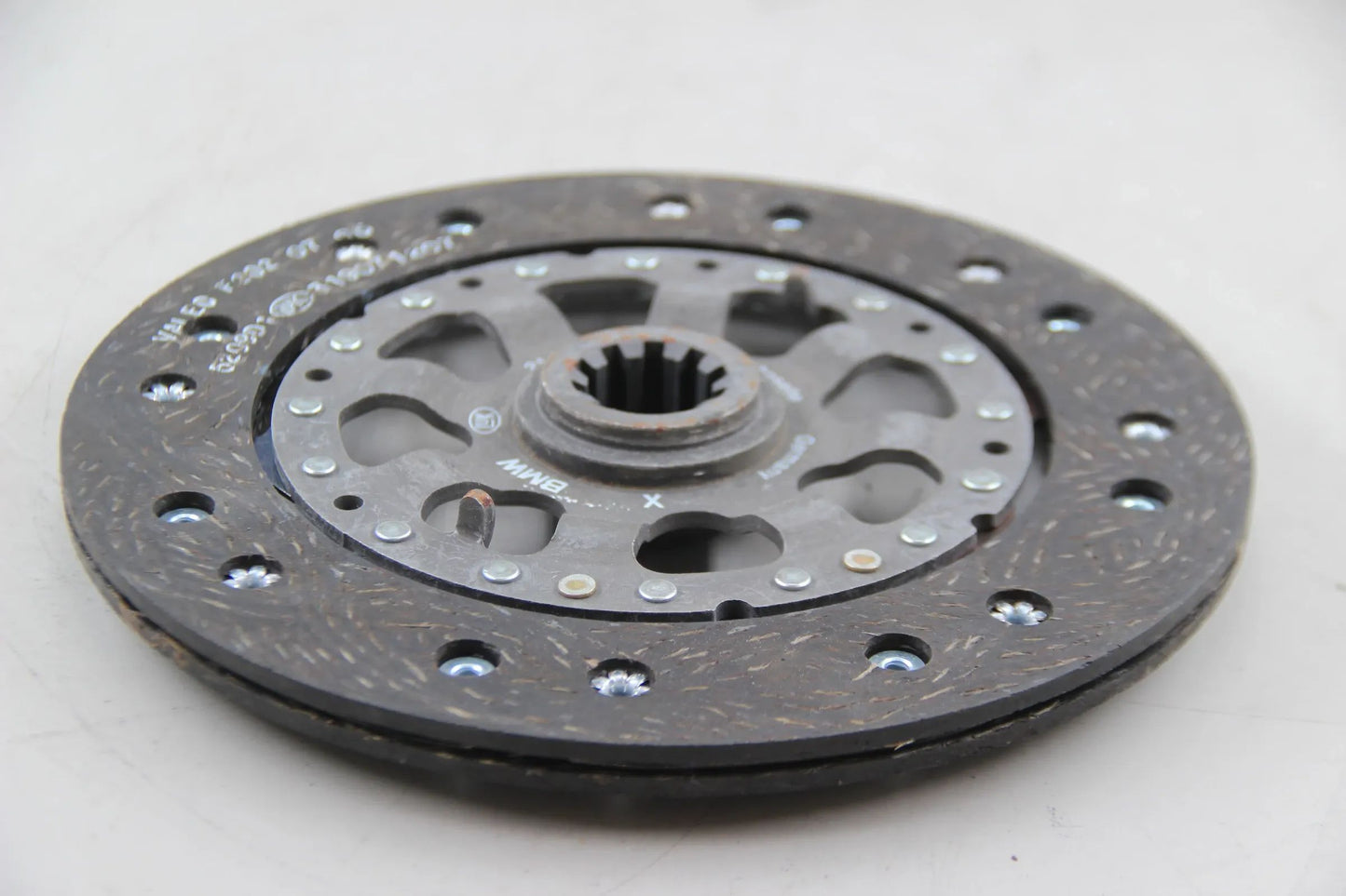 Original BMW E39 318d 320d E34 520d Kupplungsscheibe Mitnehmerscheibe 21214385043