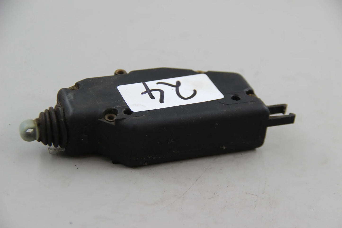 Original BMW E28 518 518i 520i 525i 528i 533i Stellantrieb 51261369816