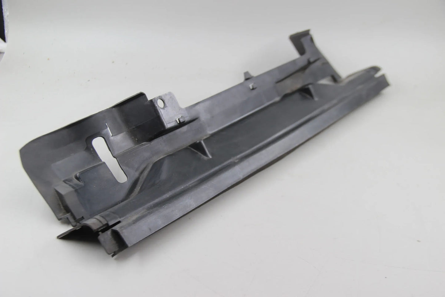 Original BMW E46 316i 318i 320i 323i 325i 328i 330i Abdeckung oben 51718211467
