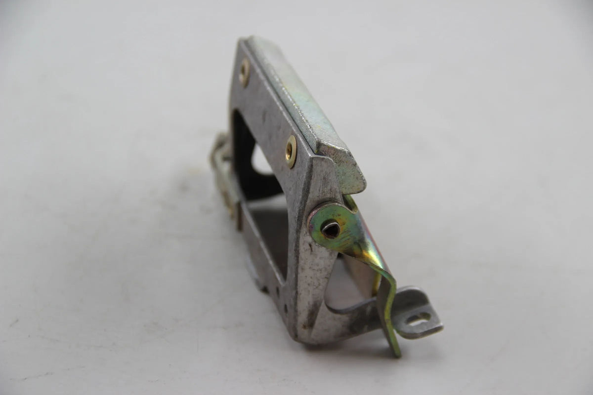Original BMW E3 2500 - 3.3 Li Grundplatte vorn links 51211808403