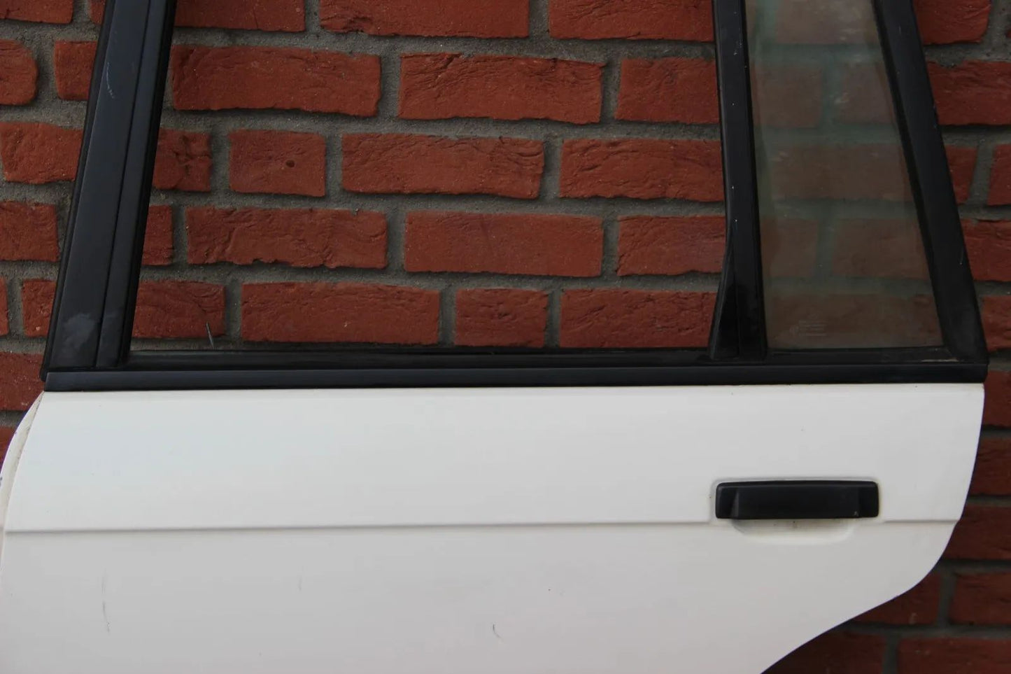 Original BMW E30 Tür Hinten Links Touring Limousine Alpinweiß 3er OEM 4-Türer