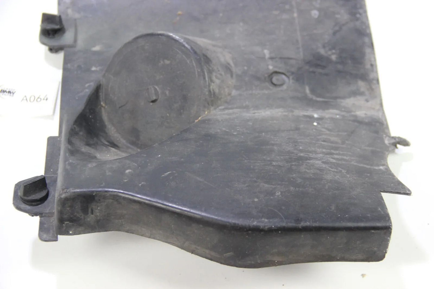 Original BMW E30 Scheinwerferabdeckung Motorraum Abdeckung Rechts 51711916192