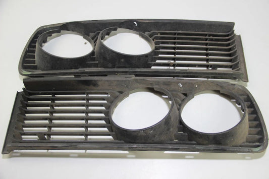 Original BMW E12 5er Zierleiste Scheinwerfer Rahmen Grille paar 1848113 1848114