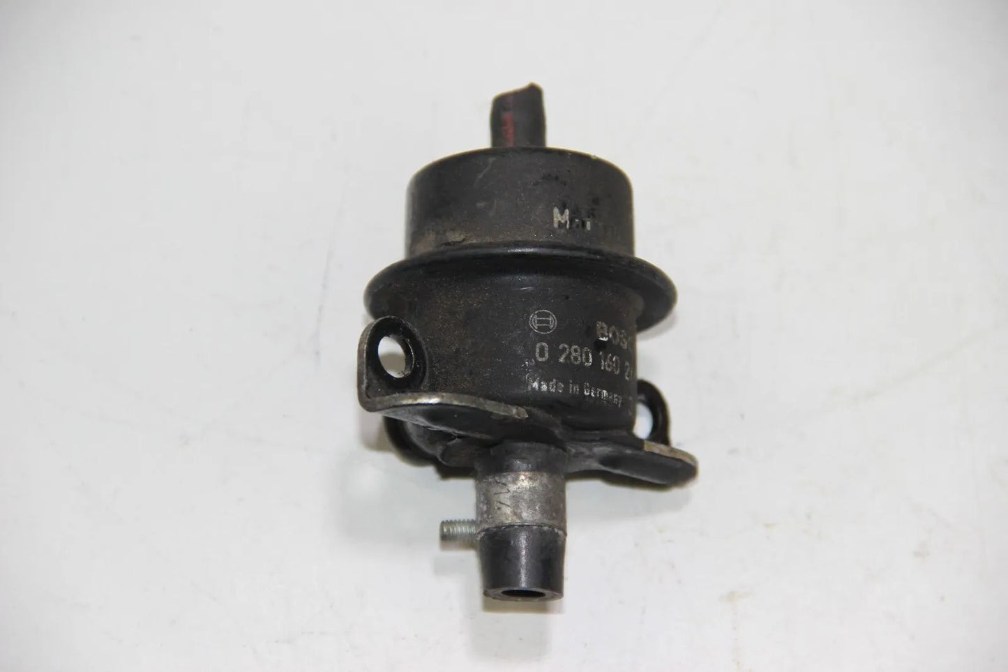 BMW Original Oldtimer E30 E28 E34 E24 E32 Benzindruckregler Bosch 0280160249