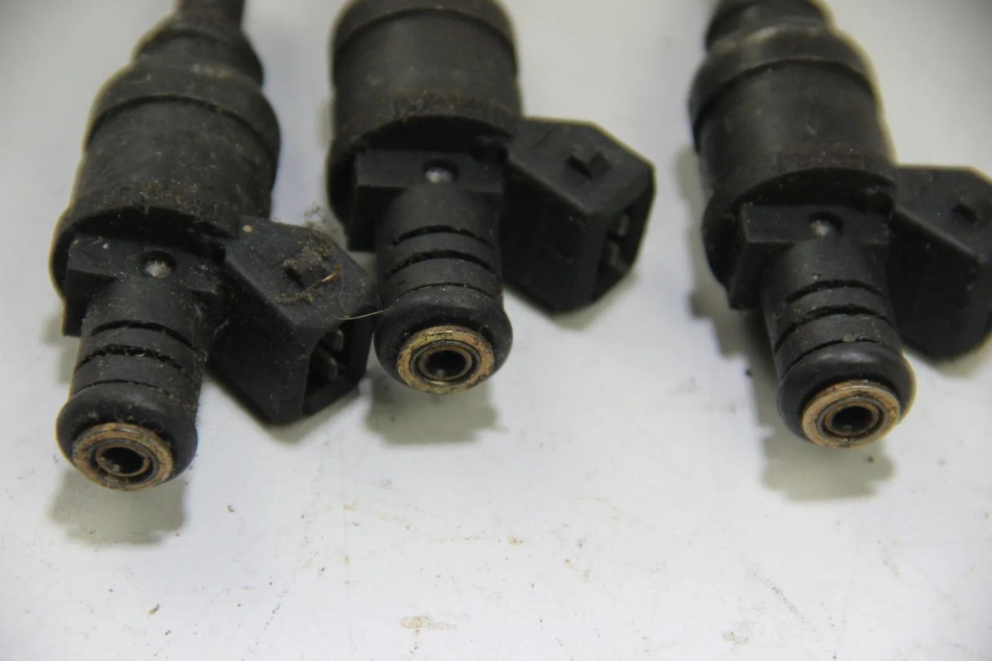 BMW Oldtimer E46 1999 Injektoren Siemens 1427240 injectors