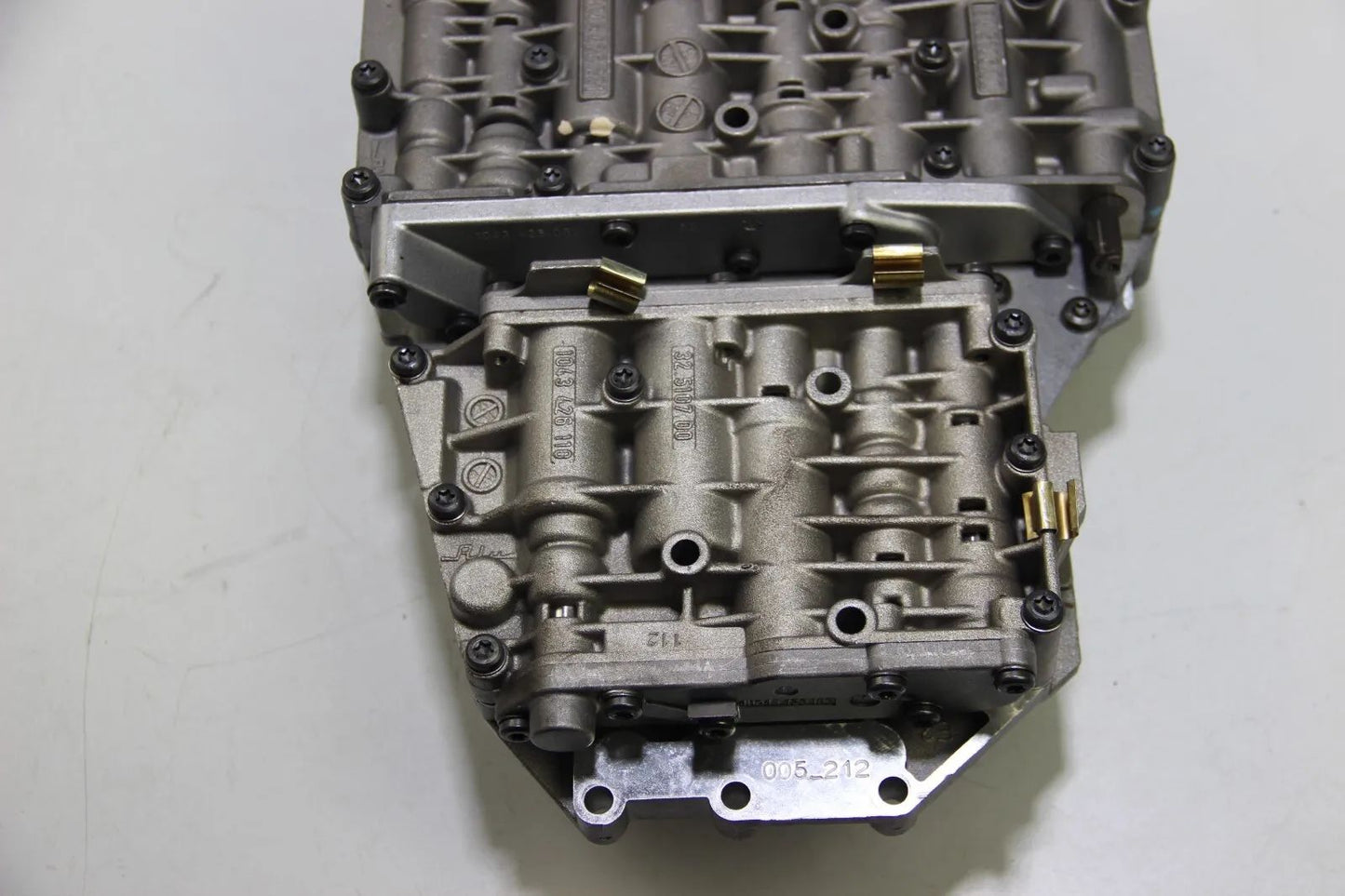 Original BMW E28 Automatikgetriebe valves ventile Steuerung 104326110 1043426221