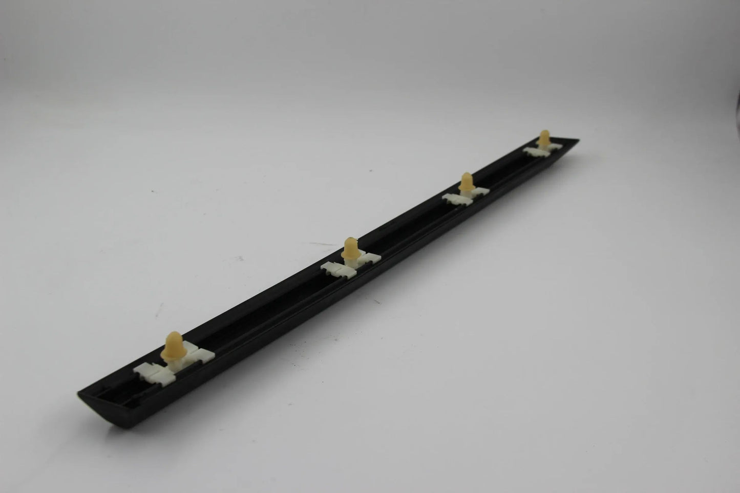 Original BMW E36 316g-318ti Stossleiste Seitenwand hinten links 51138146361