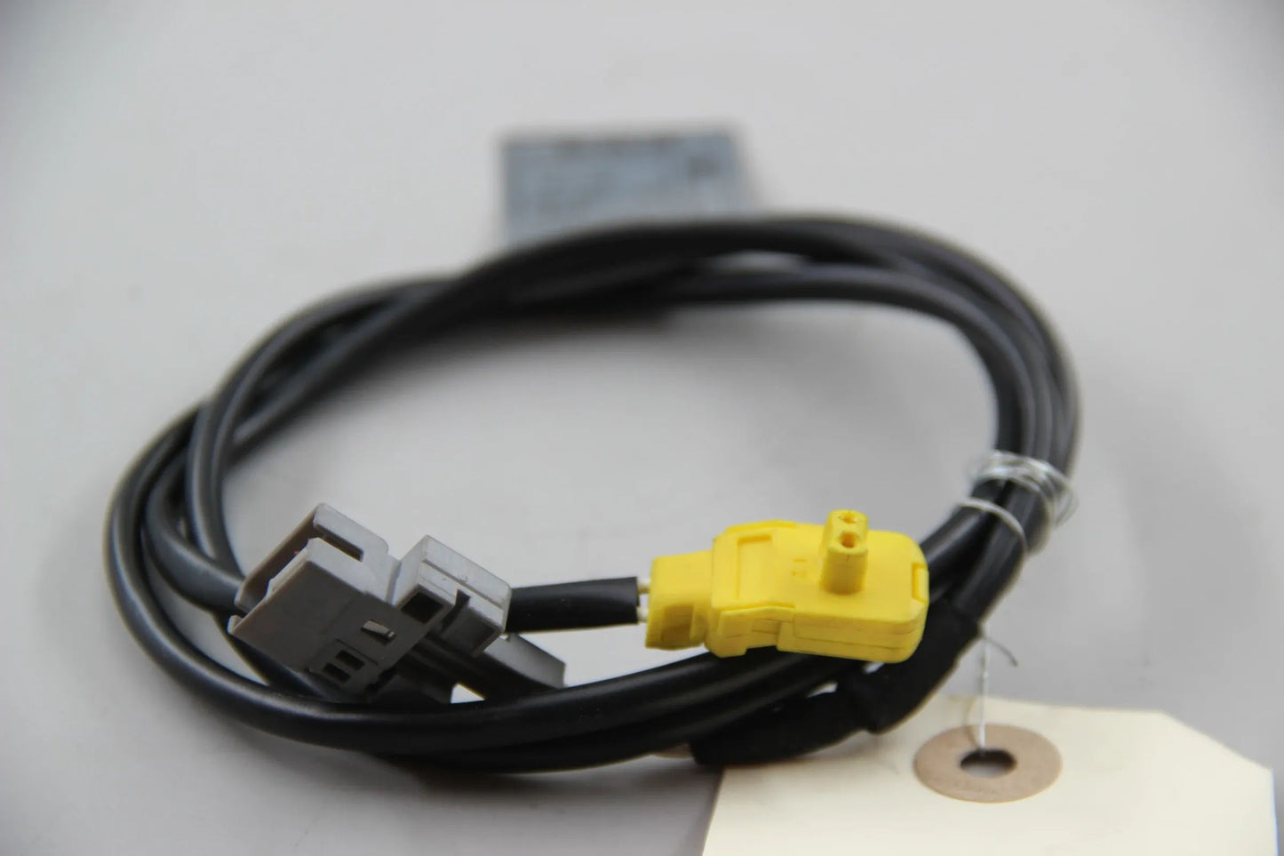 Original BMW E39 E38 7er 5er Rep.-Kabel Gurtstrammer 920 MM 61138377199