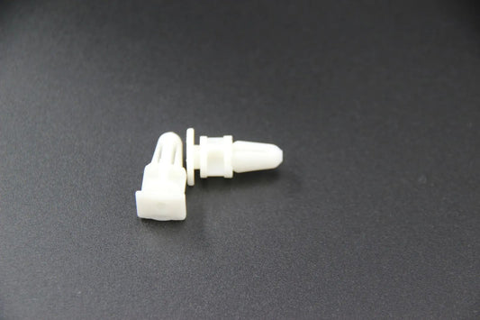 Original BMW E34 M5 /3.6/3.8  Klammer Einstiegleistenblende 2Stk 51471928808