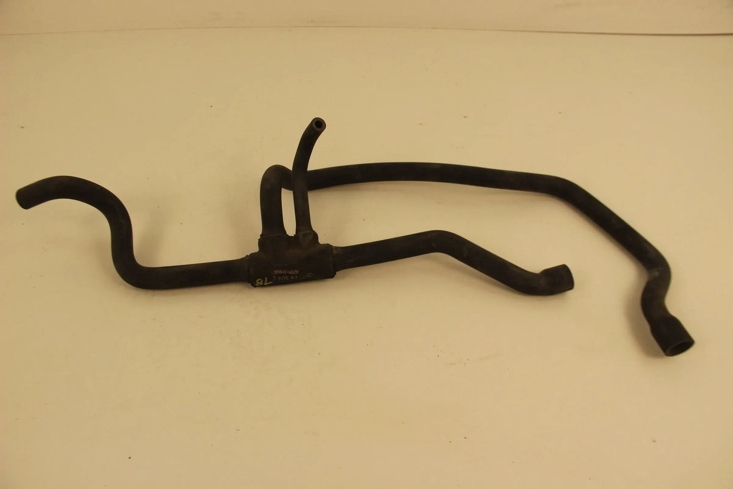 Original BMW E34 5er 520i 525i M20 Schlauch Rücklauf Wasserschlauch 11531726506