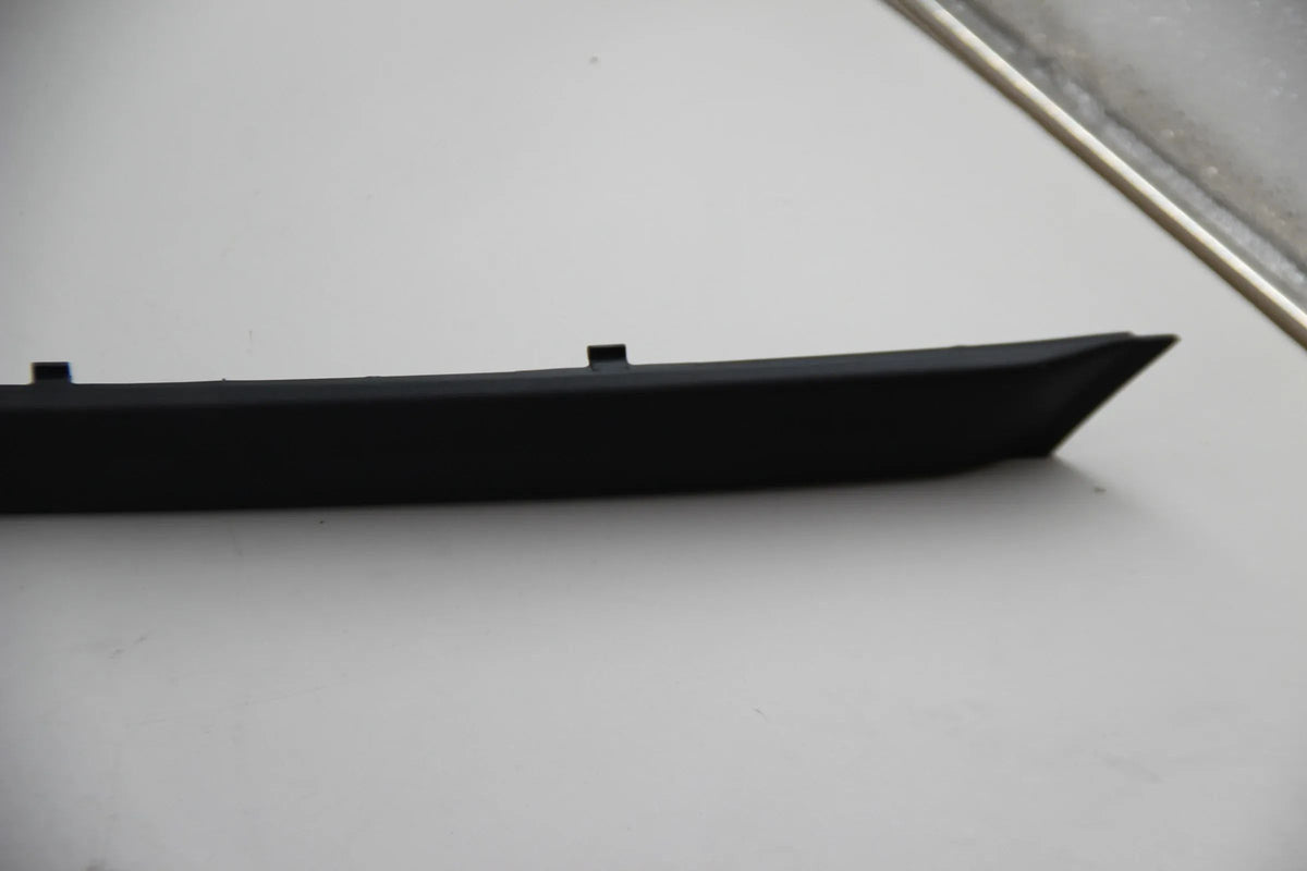 Original BMW E39 520i-540i Touring Stossleiste hinten rechts 51128183740