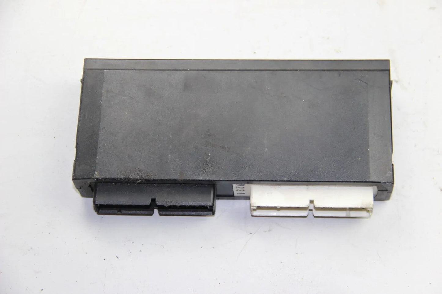 BMW E32 7er Steuergerät Reilaismodul Kontrollmodul Modul 1379741