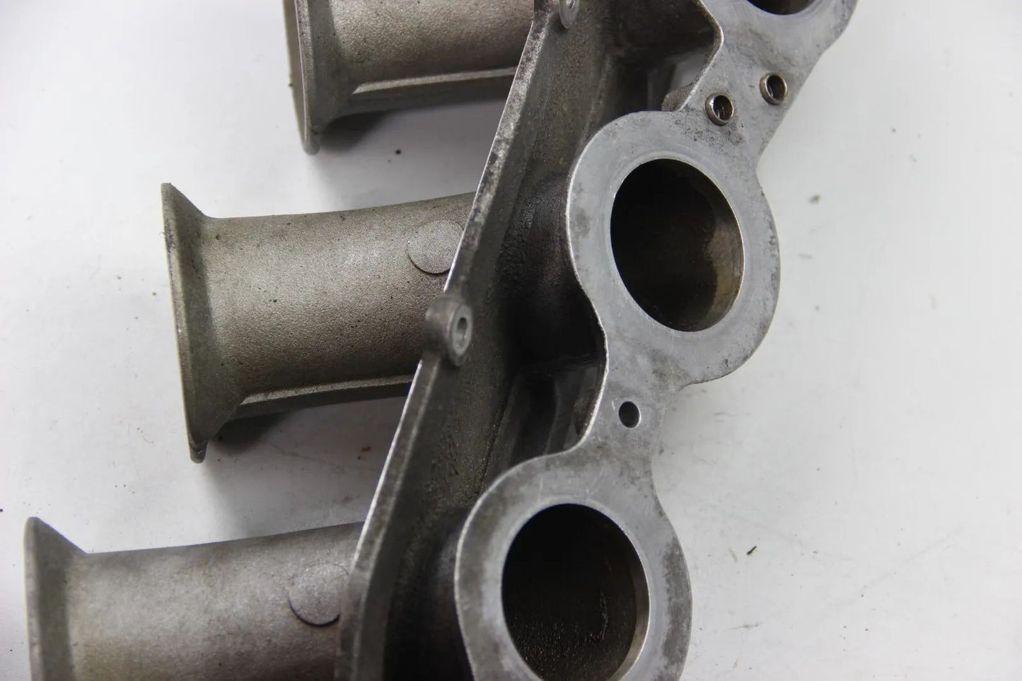 BMW E30 M3 Ansaugtrichter Trompeten 46mm 13082999