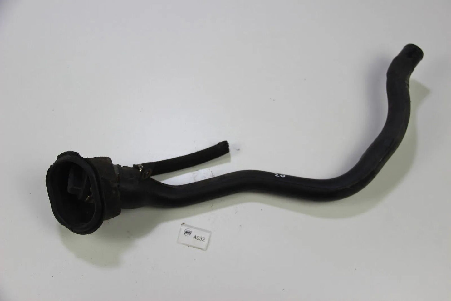 Original BMW E36 Tankeinfüllrohr Einfüllstutzen 1180385 3er 3-series 316i--M3