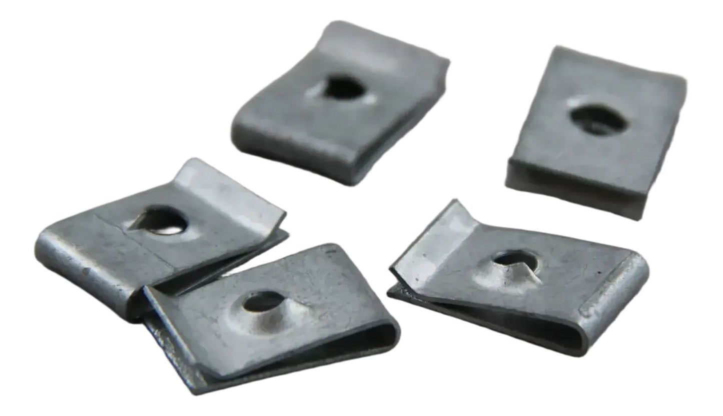 Orig. BMW E30 316i-325i M3 E28 E60 E24 E23 5x Blechmutter ST4,8-7-ZNS 07129901654
