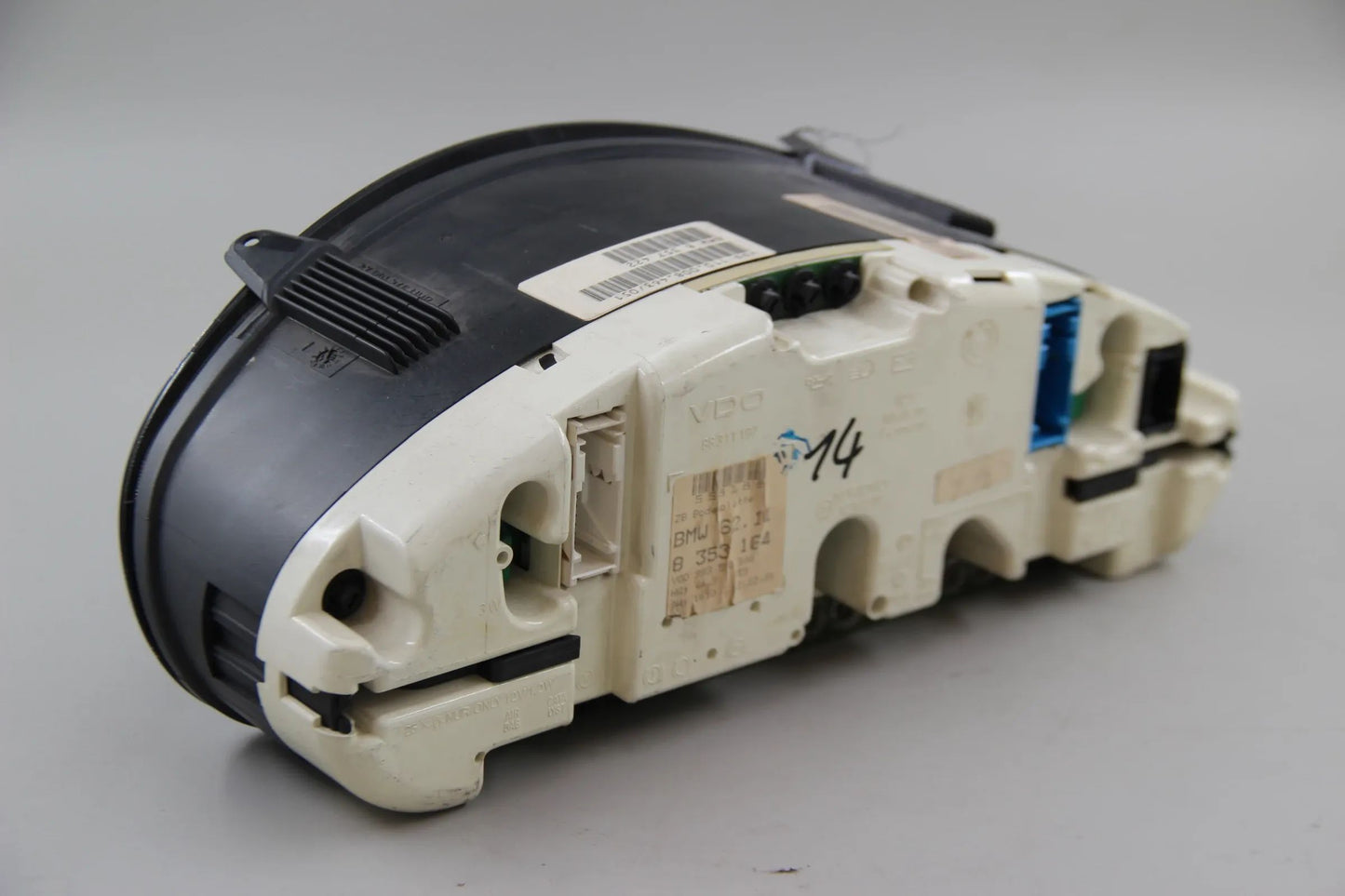 Original BMW E36 Kombiinstrument Tacho km/h 8357422