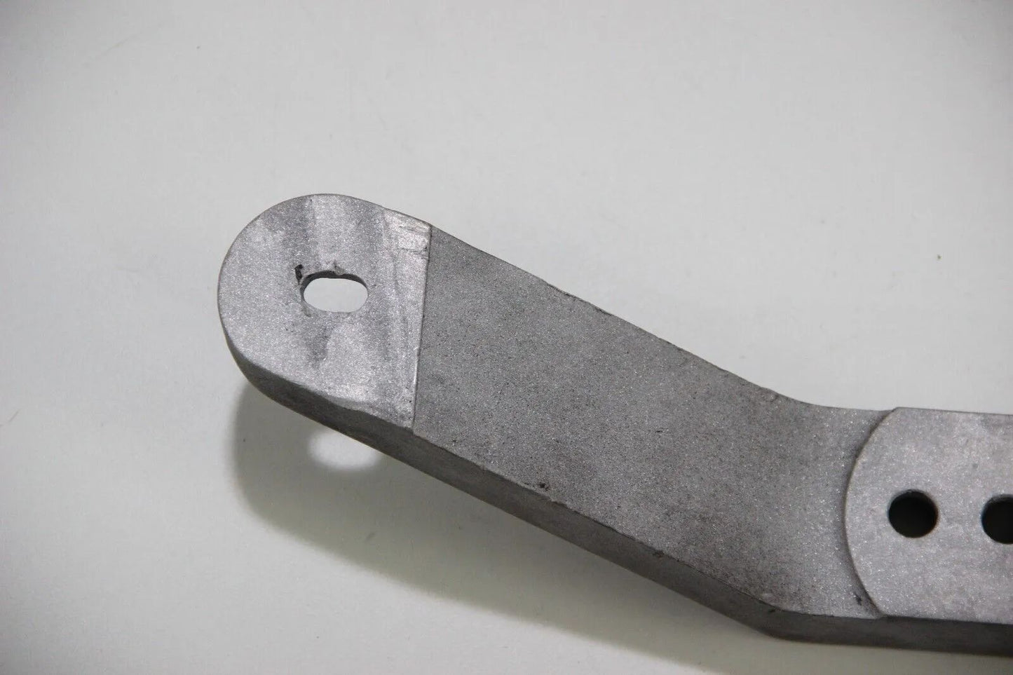 Original BMW B6 E30 Alpina Getriebe Halterung 2310619 Gearbox Mount Bracket