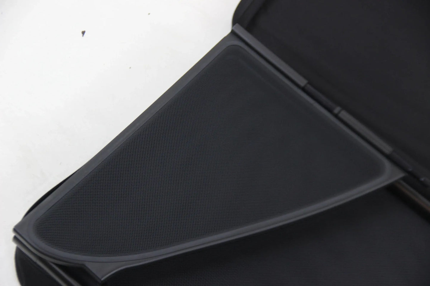 Original BMW E46 318Ci-330Ci M3 S54 Windschutz mit Tasche  54317037729