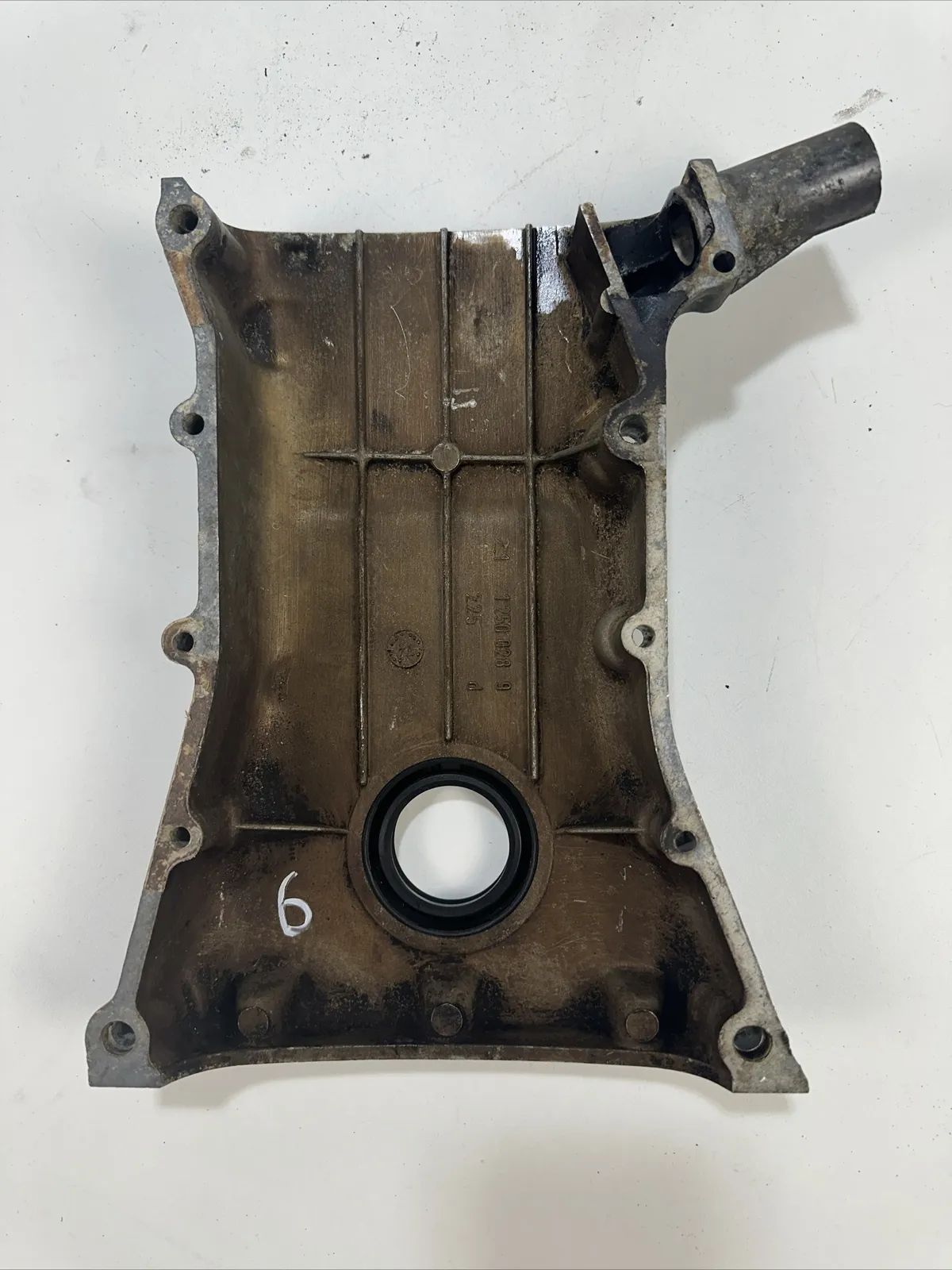 BMW E3 E9 E12 E24 E23 E28 M30  Stirndeckel Kettenkasten Abdeckung 12500289