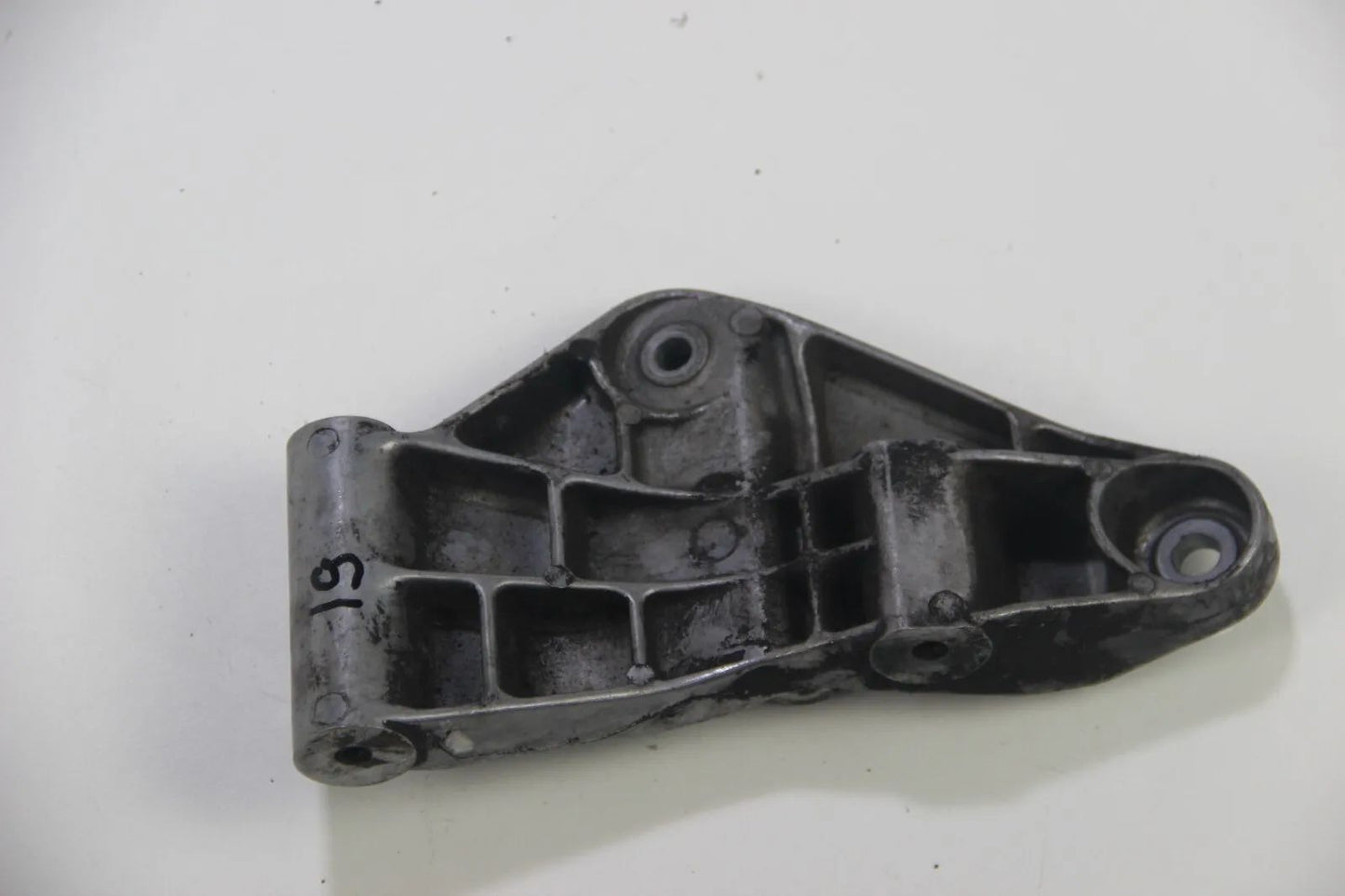 Original BMW E32 E34 E28 M30 Lagerblock Halterung Bracket Mount 1284953 Bracket