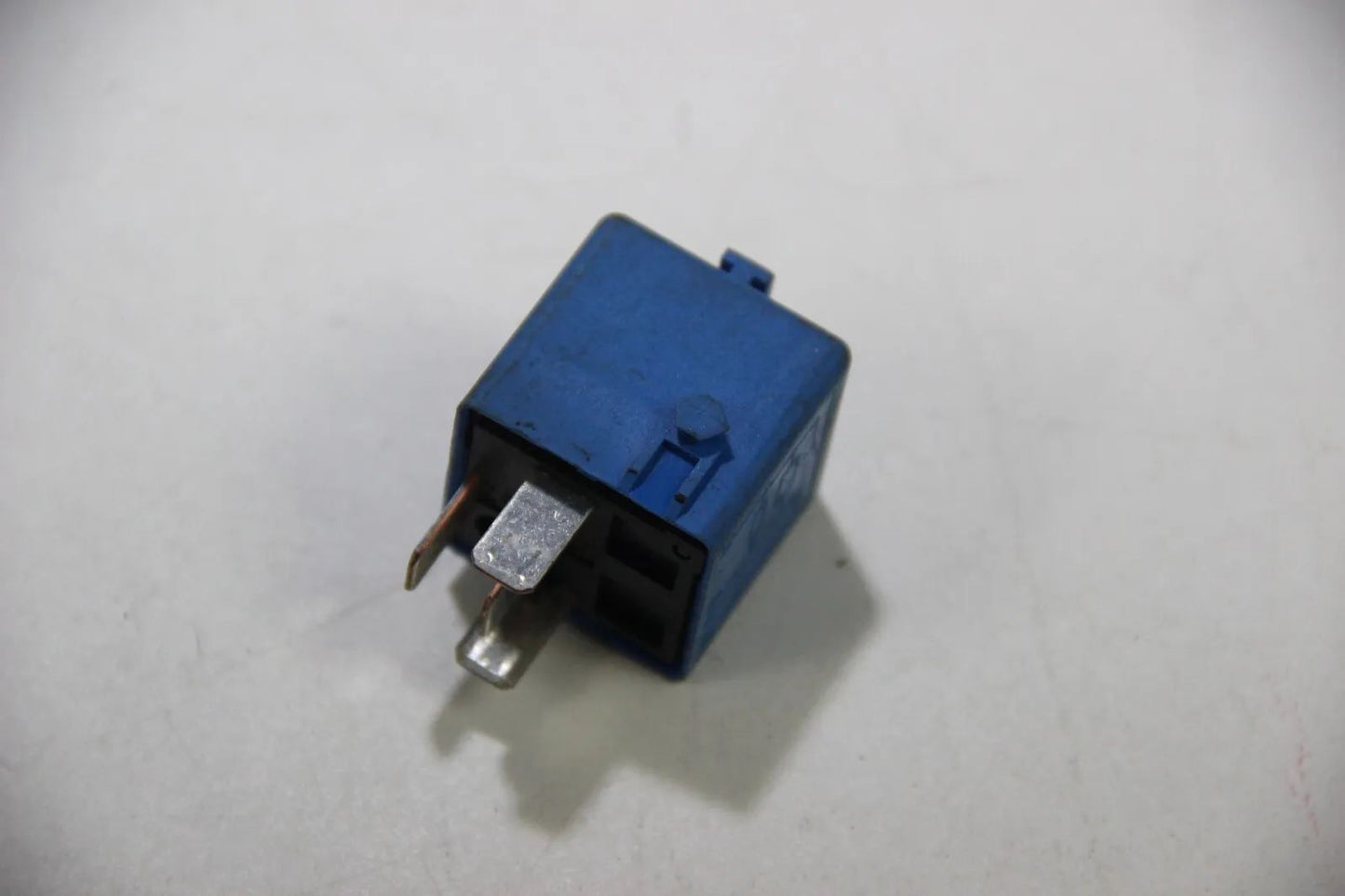 Original BMW E36 E39 E38 E90 Relais Relay Schliesser himmelblau  61368364581